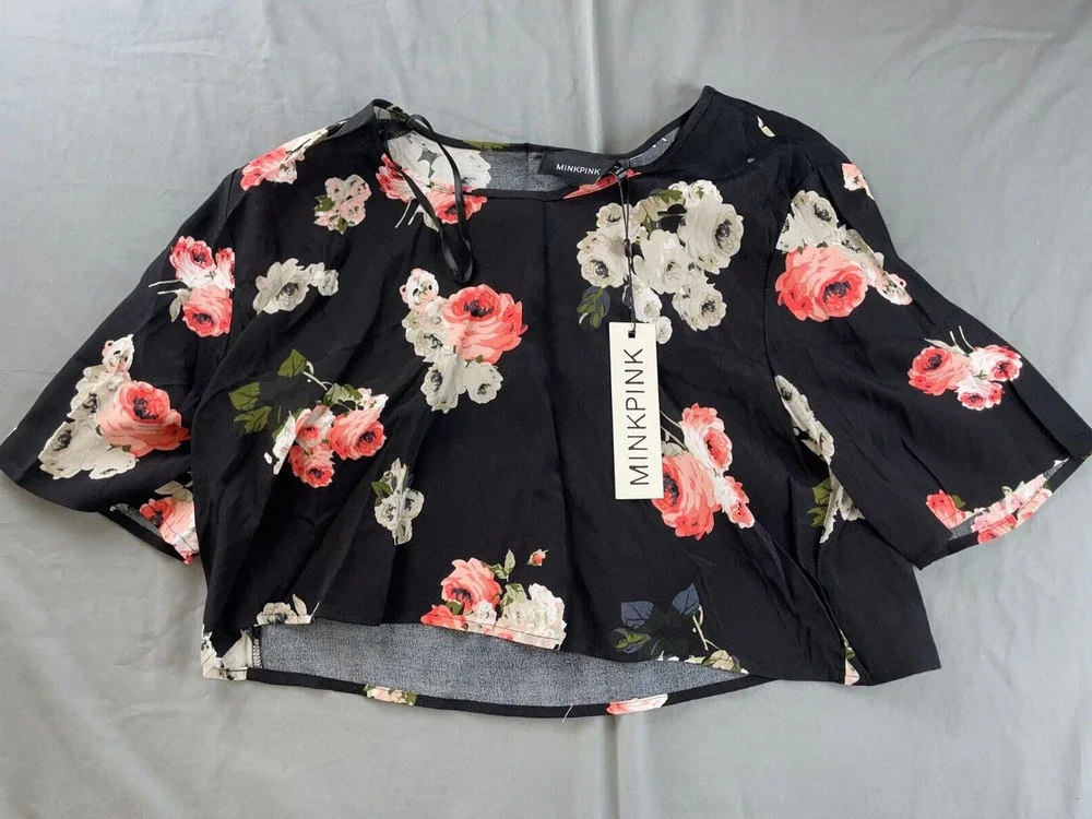 Minkpink Lightweight Moon Flower Crop Top. Black Floral, Women's L NWT $52! - Picture 1 of 5